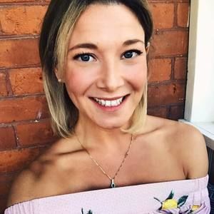 Meet your Posher, Lauren